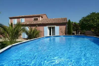 Image de Charmante Villa Typique Provencale Au Pied Du Luberon