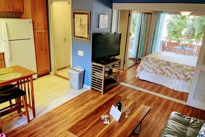 Image de Cozy and Comfortable, one bedroom, in the heart of Waikiki
