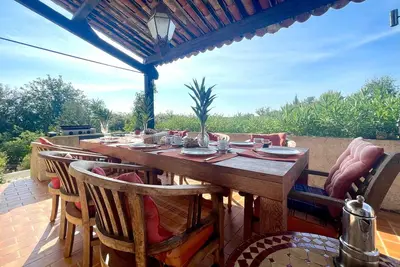 Image de Superbe villa/propriété avec piscine - Var, Provence, Côte d'Azur - 8 personnes