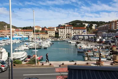 Image de Port-Vendres: T2 4 pers ascenseur, loggia ensoleillée, près des commerces