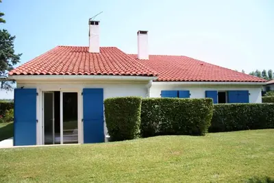 Image de Villa St Jean de Luz, Vue Mer, Plage 5 mins à Pied, Parking, Wifi