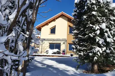 Image de Belle villa calme à la montagne, proche sentiers randonnées et ski avec Wifi
