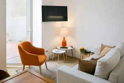 Image de Quiet & Cozy Apartment w/ Garden by LovelyStay