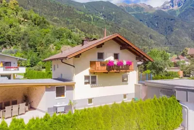 Image de Maison Ă–tztal by Interhome