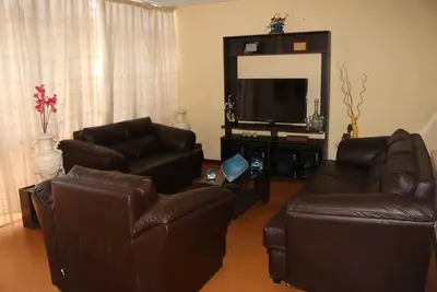 Image de Spacieuse maison familiale super confortable avec tout le confort