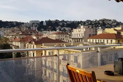 Image de Nouveau sur le marché! ! Vue imprenable sur le toit de Nice