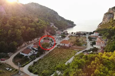 Image de Appartement de deux chambres avec le balcon et la vue sur le mer Baie Vela Stiniva, Hvar (A-17075-a)