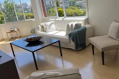Image de Appartement lumineux et spacieux au coeur de Palerme