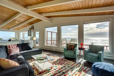 Image de Ocean Front, South Beach, Newport, pour 16 personnes, les chiens sont les bienvenus! Nuit Gratuite!