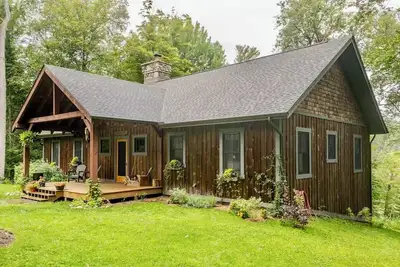 Image de Maison au bord de l'eau isolée, à quelques minutes de Lake Placid et Saranac Lake