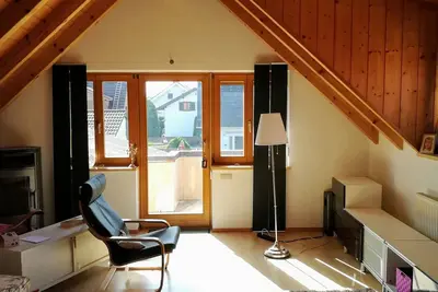 Image de Spacieux appartement confortable près de l'Ammernähe avec balcon