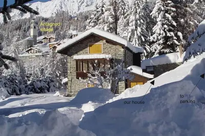 Image de Chalet de Charme avec Grand Jardin a Antagnod, Val d'Ayas (Aoste) 7\/10 personnes
