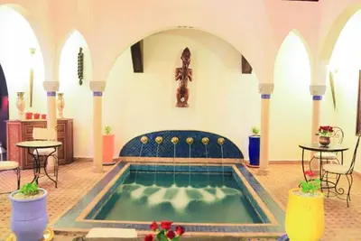 Image de Riad au coeur de la médina sécurisé avec piscine