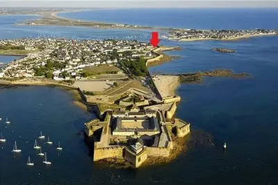 Image de Appartement 2\/4 pers face Ă la mer Port-Louis intramuros - Bretagne sud