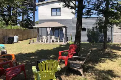 Image de Maison contemporaine, lumineuse et fonctionnelle avec jardin à 100m de la plage