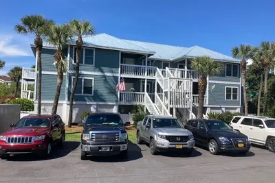 Image de 2 chambres, 2 salles de bain Condo. Animaux de compagnie.