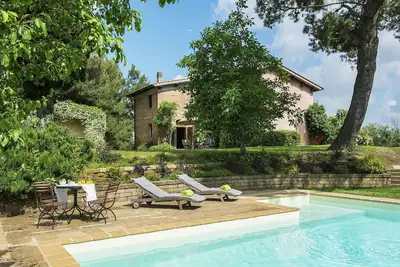 Image de Villa dans la province de Pise, piscine et jardin privée