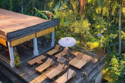 Image de Charmante chambre proche d'Ubud avec piscine à débordement commune