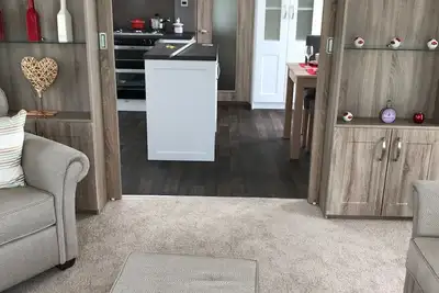Image de Nouvelle maison de vacances de luxe dans l'un des meilleurs parcs de vacances du pays.