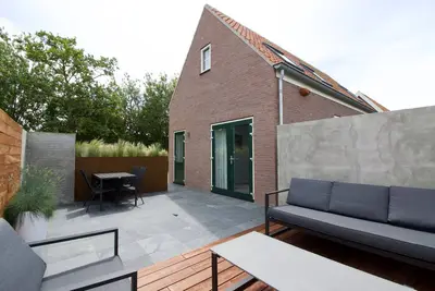 Image de Zeeuws Huisje, nouvelle maison de vacances située dans le centre, à quelques minutes de vélo de la plage