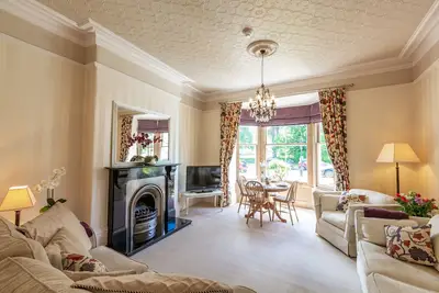 Image de Swan View Apartment Harrogate - Emplacement de choix. 1 chambre peut accueillir jusqu'à 4
