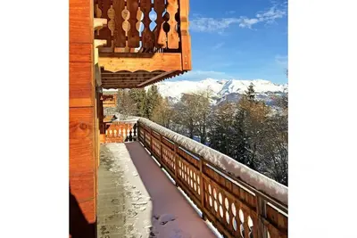 Image de Chalet, terrasse, balcon, cheminée ou poêle à bois, parking, télévision, 200m², Thyon