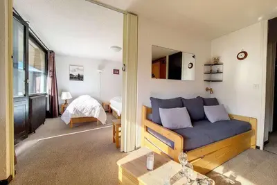 Image de Pied des pistes de ski, 7ème étage, balcon, télévision, casier à ski, 42m², Les Menuires