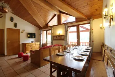 Image de 2ème étage, vue montagne, remise en forme, sauna, balcon, télévision, casier à ski, 96m², Val Cenis