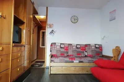 Image de Centre station, 2ème étage, vue station, balcon, télévision, casier à ski, 19m², La Plagne