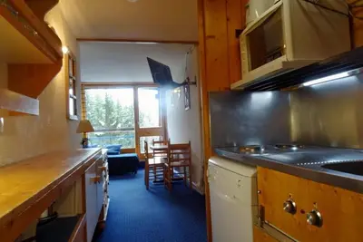 Image de 100m du centre station, 5ème étage, vue pistes de ski, balcon, télévision, 25m², Les Arcs