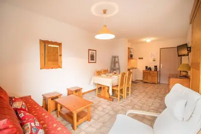 Image de 1er étage, terrasse, télévision, casier à ski, 35m², Aussois