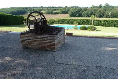 Image de Maison du 18ème vue sur les Pyrénées
