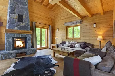 Chalet, sauna, terrasse, balcon, cheminée ou poêle à bois, parking, télévision, 200m², Thyon