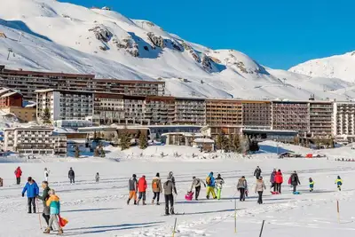 Image de 20m du centre station, 7ème étage, vue lac, balcon, télévision, casier à ski, 50m², Tignes