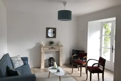 Image de Gîte 4 personnes entièrement rénové avec piscine