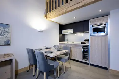 Image de Wifi, remise en forme, piscine, balcon, parking, télévision, casier à ski, 40m², Les Houches