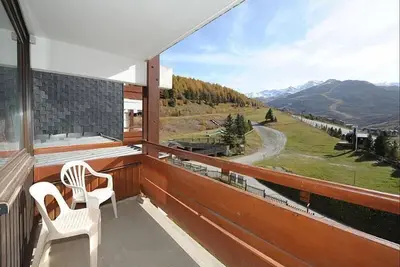 Image de À 50m des pistes de ski, 5ème étage, vue pistes de ski, balcon, télévision, casier à ski, 36m²