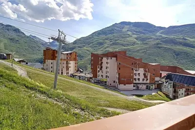 Image de 2ème étage, balcon, télévision, casier à ski, 27m², Les Menuires