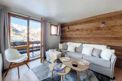 Image de Centre station, 5ème étage, vue montagne, balcon, télévision, casier à ski, 46m²