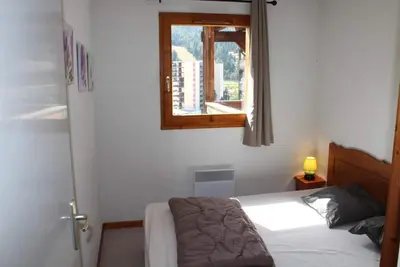 Image de À 200m des pistes de ski, 3ème étage, vue montagne, balcon, télévision, casier à ski, 30m²