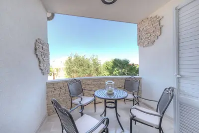 Image de Appartement de deux chambres avec la terrasse Murter (A-16655-a)