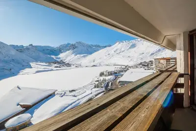 Image de À 10m des pistes de ski, 11er étage, télévision, casier à ski, 80m², Tignes