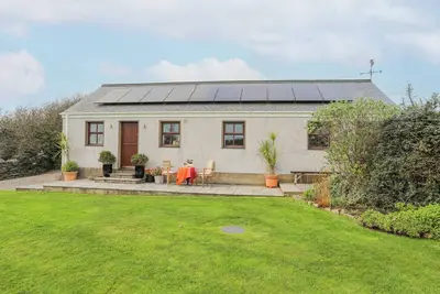 Image de Y Beudy, conviviale et familiale, avec un jardin Ă Llanynghenedl, Ref 1009120