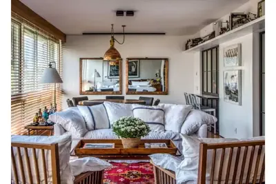 Image de Bel et grand appartement à 360 mètres.