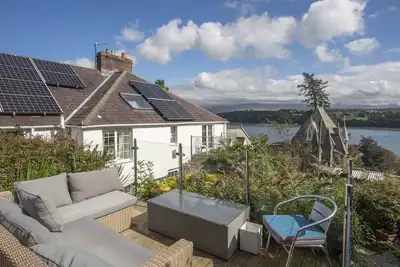 Rhianfa Cottage, Pont Menai