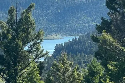 Image de Bienvenue à notre escapade au lac de montagne