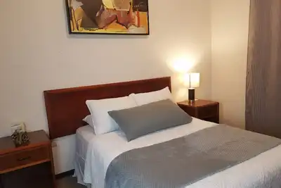 Image de Chambre privée près du consulat des États-Unis