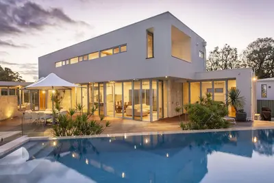Image de Cinque - Maison familiale de luxe avec piscine près de la plage et de la ville