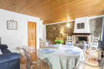 Image de Appartement Joli by Interhome