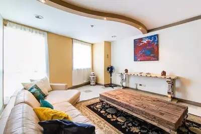 Image de Penthouse 3 Chambres Art Moderne @ Q. C